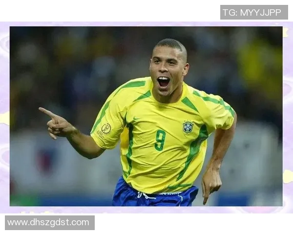 全球足球史上50大球星全解析 谁是最具传奇色彩的球员 全球足球史上50大球星全解析 谁是最具传奇色彩的球员