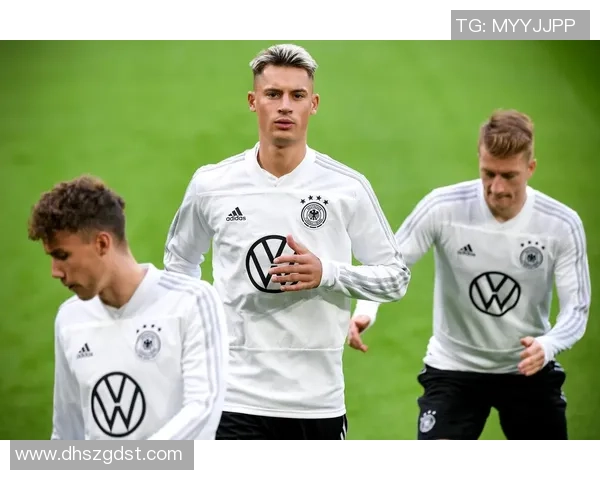 德国足球明星：璀璨星座排行榜