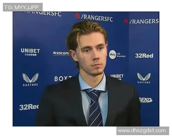 全球足球最帅球星排名前十 谁是你心中的颜值担当